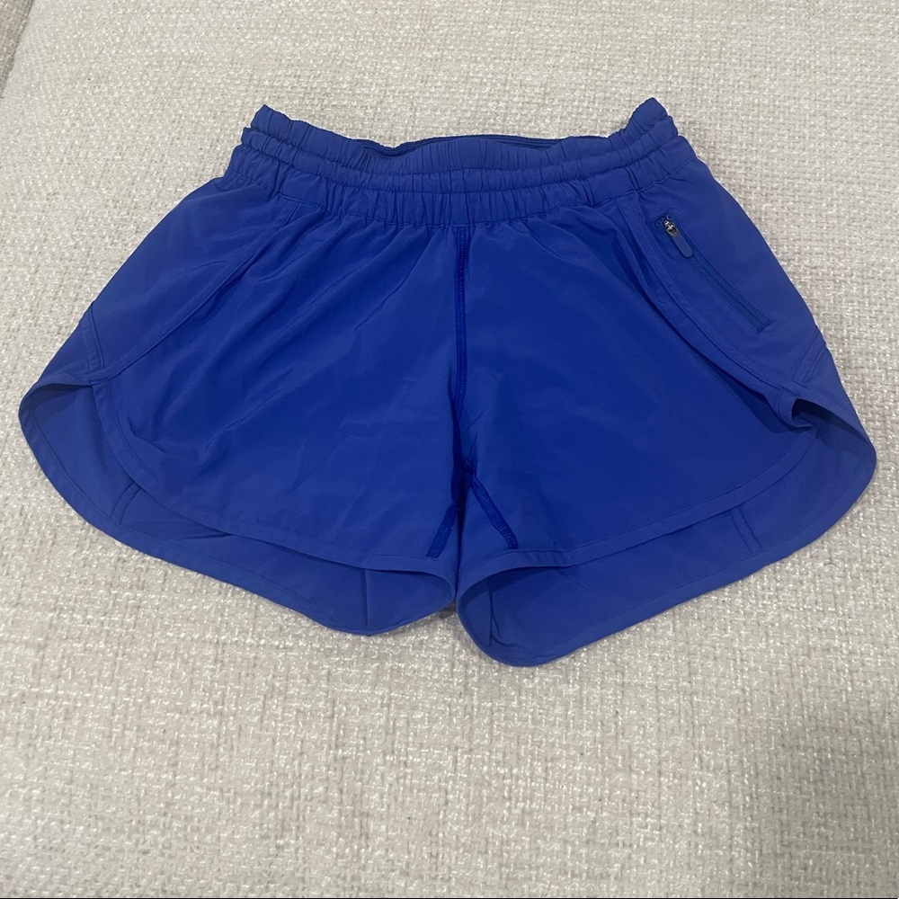 Lululemon Low-Rise Lined Short 4”